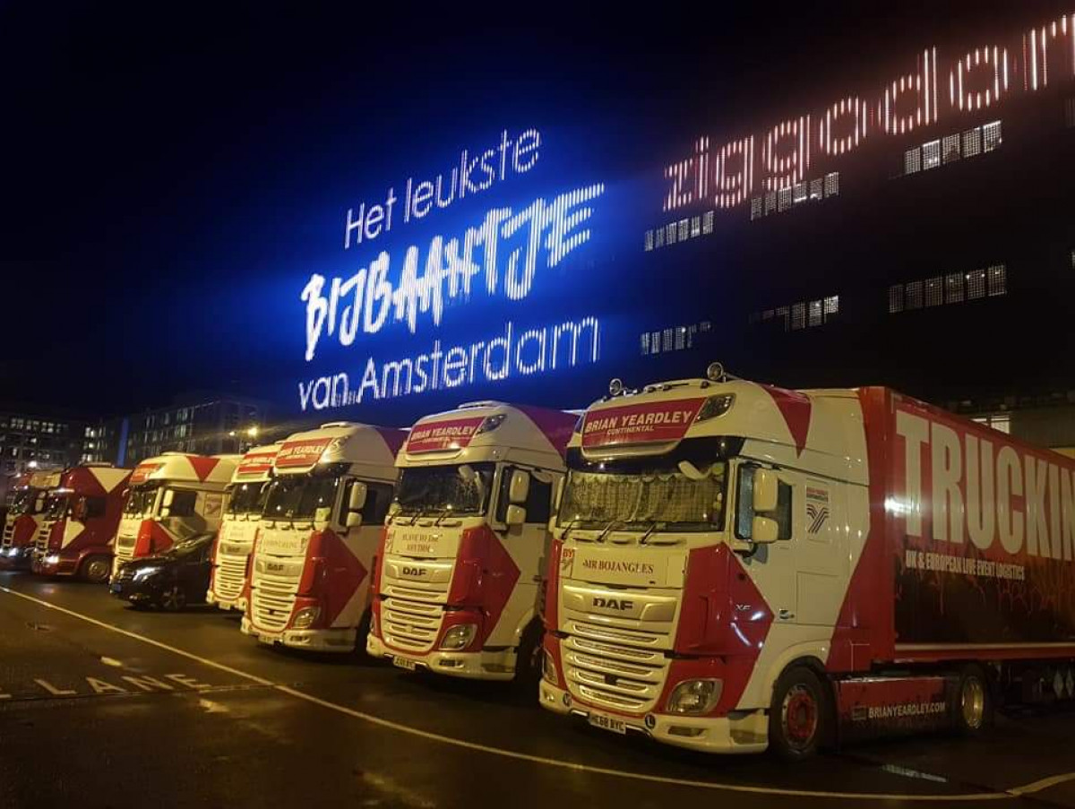 TRUCKINGBY Work For The First Time With American Singer Song Writer John Mayer