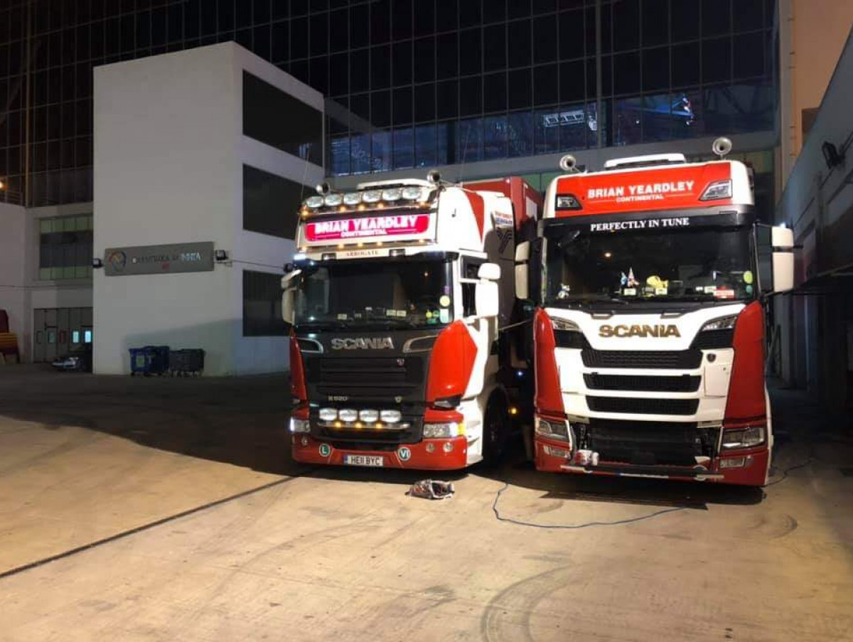 TRUCKINGBY Take The Red's To Tallin, Estonia