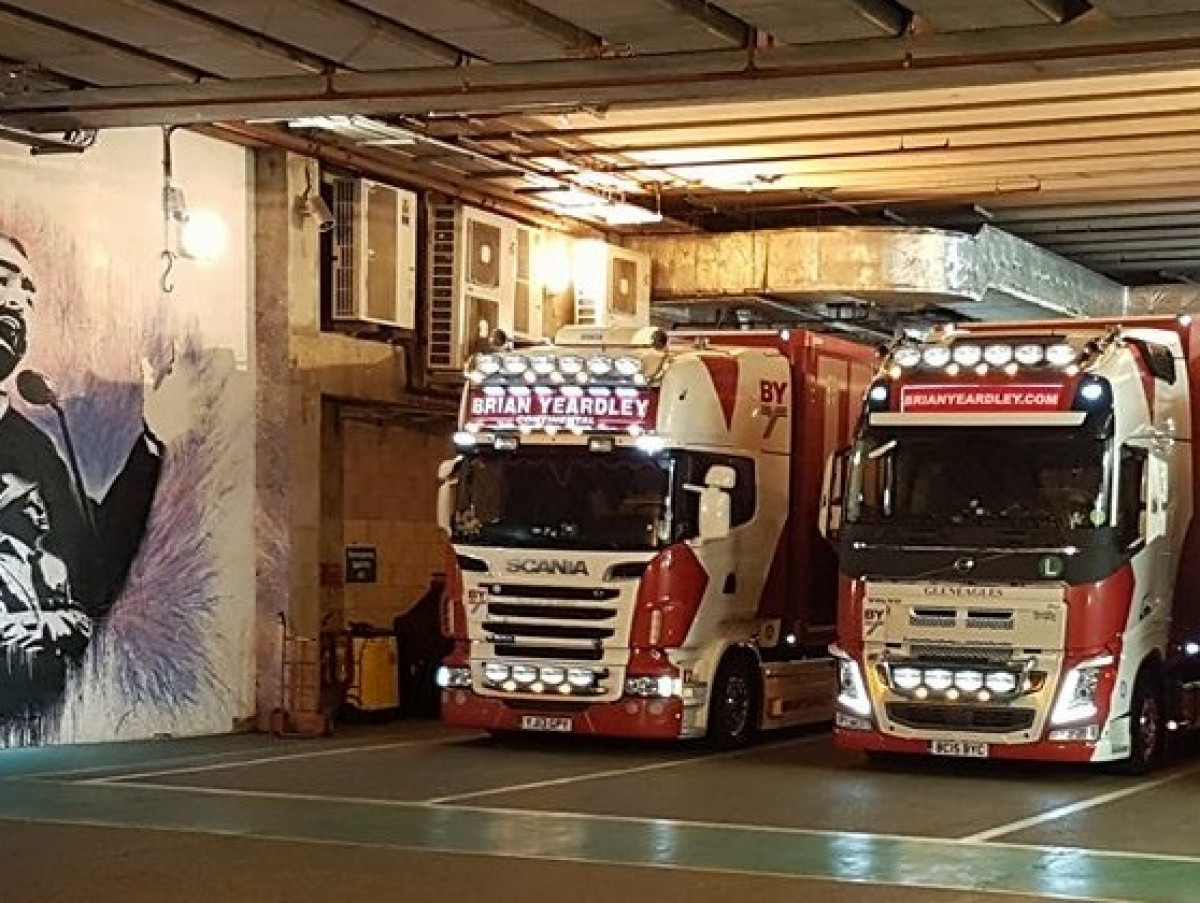 On Tour With Nashville Smash Us Hit Tv Show