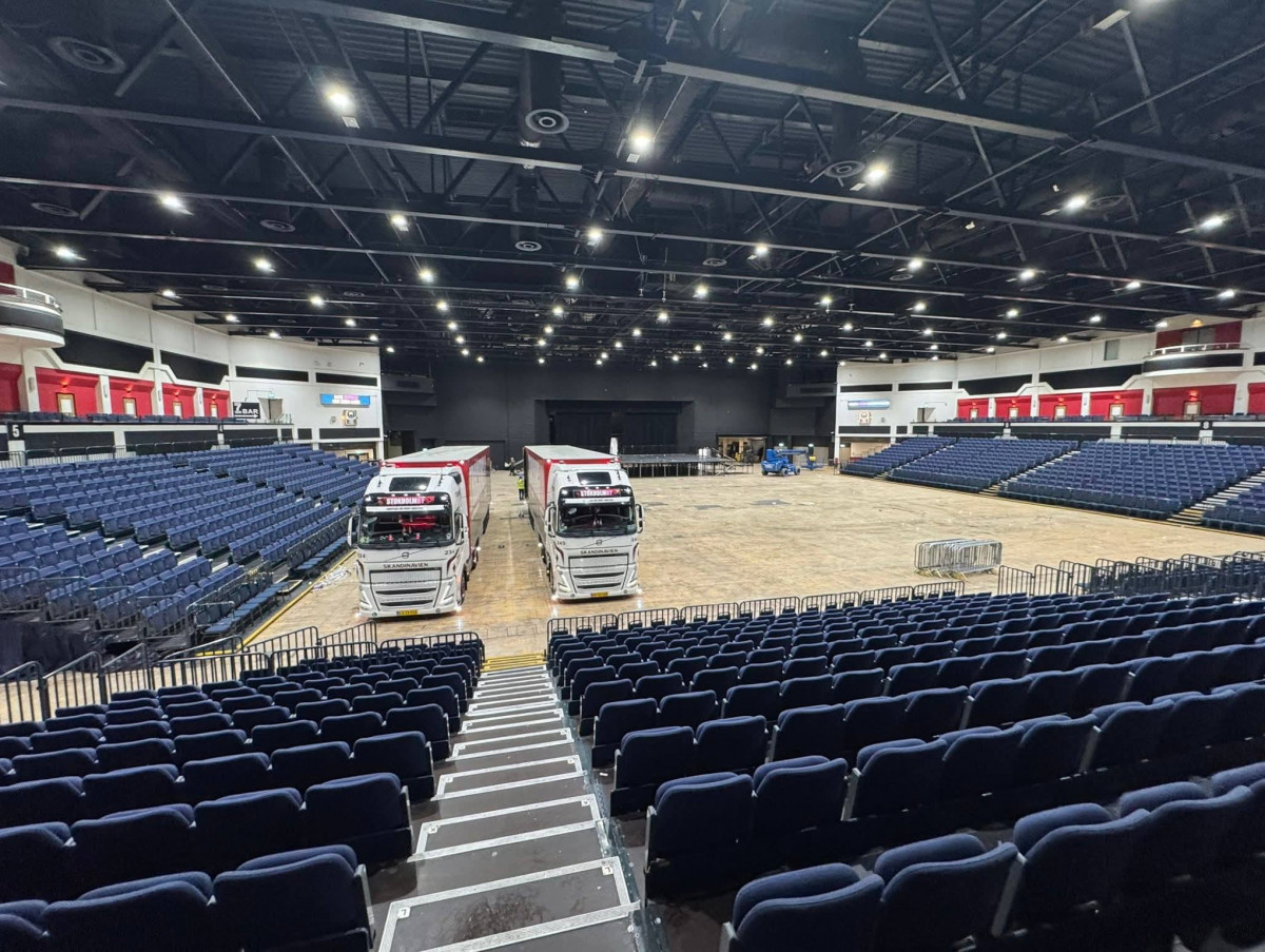 Saturday nights are for loading out